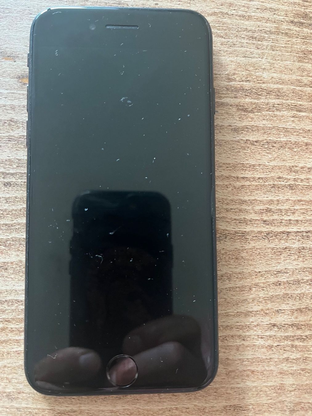 Apple Portables: iPhone SE 2. Generation A2296 Locked iCloud – D'occasion à Luzern par redstripebwoy 1