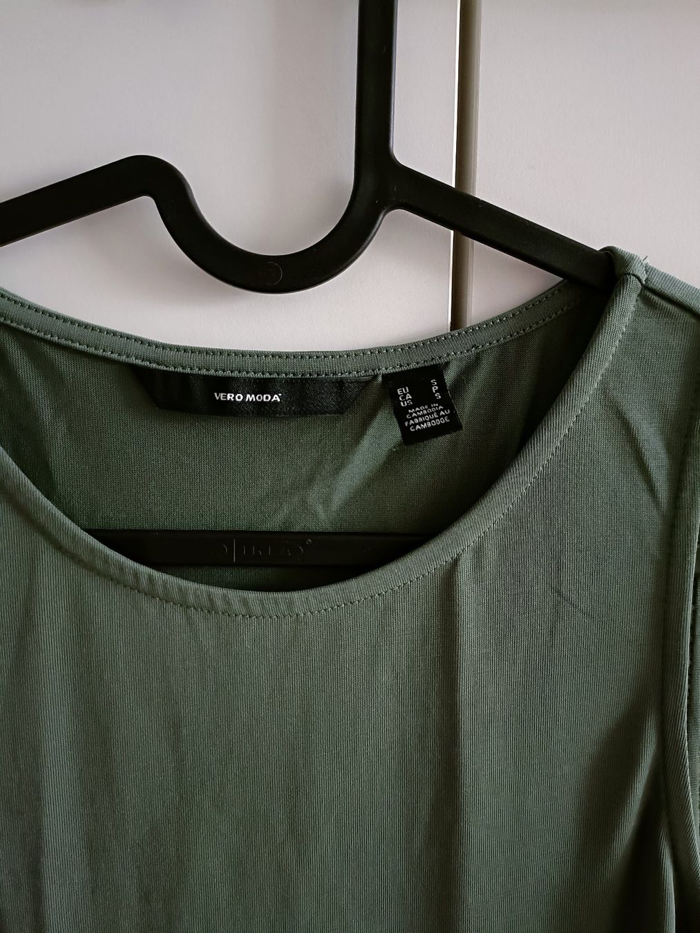 Vero Moda Top: Vero Moda Top - Grösse S – Nuovo (secondo la descrizione) da Rickenbach b. Wil venduto da VeryLovelyThings 1