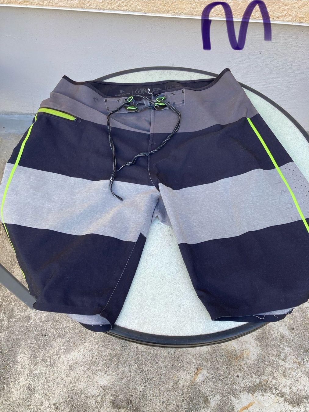 Lots de vêtements: shorts de loisir, taille M et 31 – D'occasion à Villiers par syl_676q 3