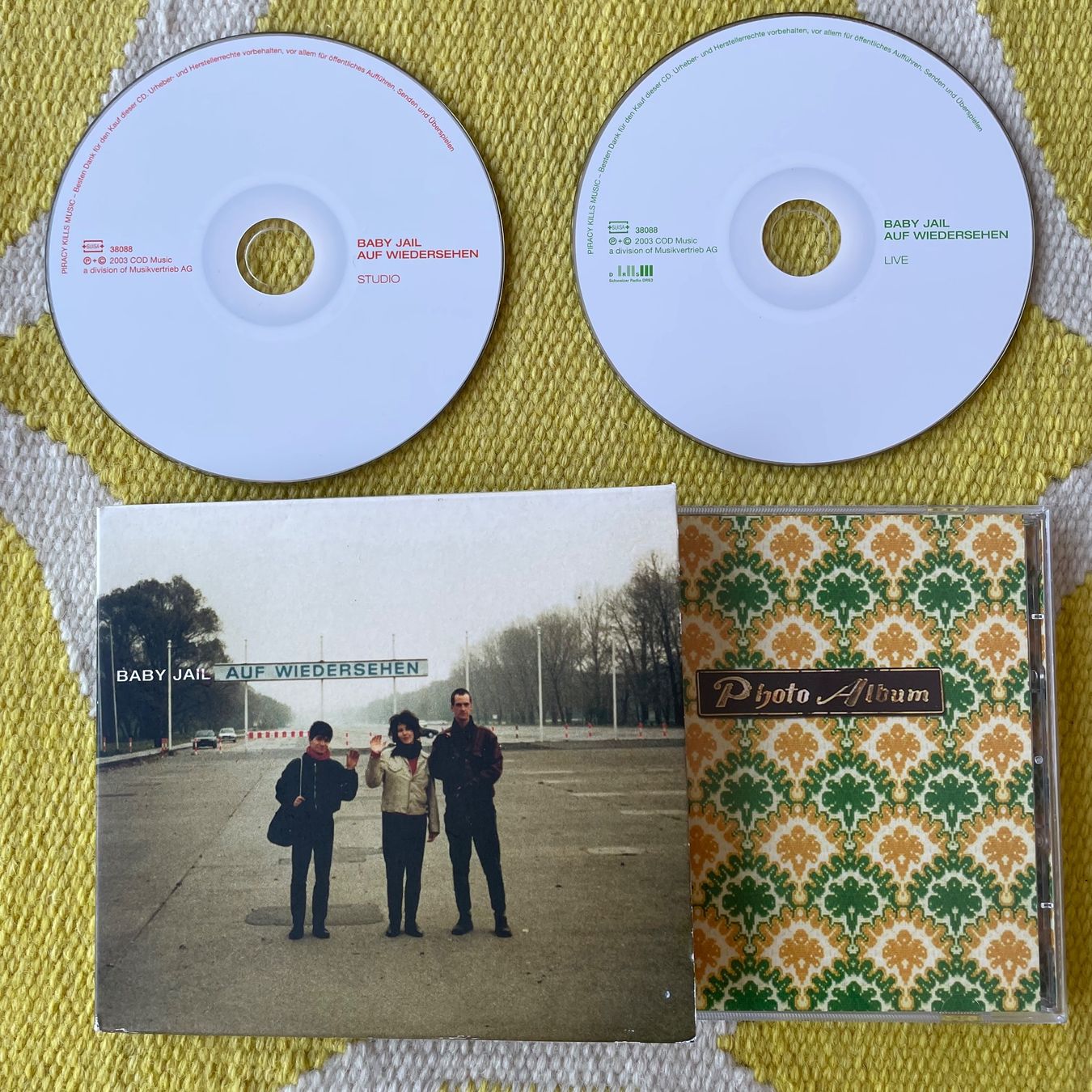 CDs: BABY JAIL-2CD AUF WIEDERSEHEN – Gebraucht aus Rorschacherberg von CD-Roli