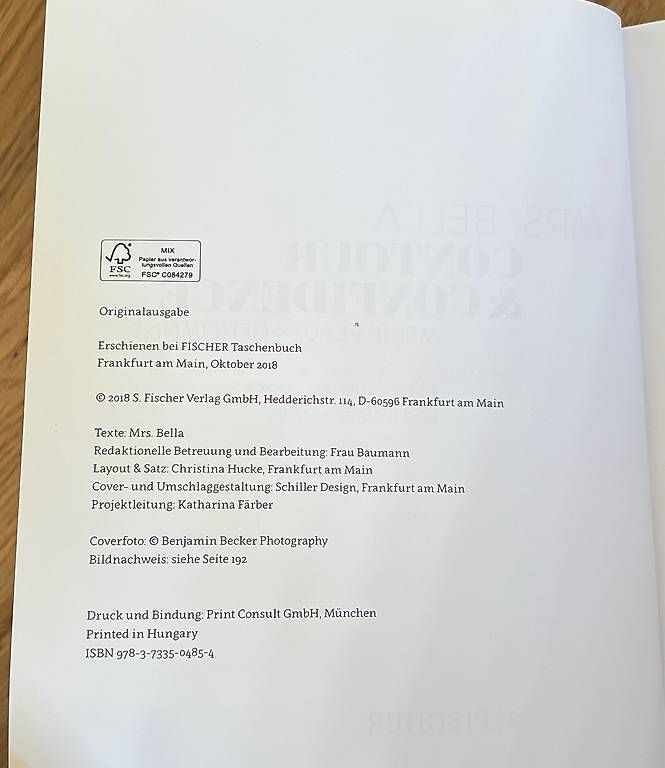 Bücher: Contour & Confidence – Gebraucht aus Zürich von Berrrfin 1