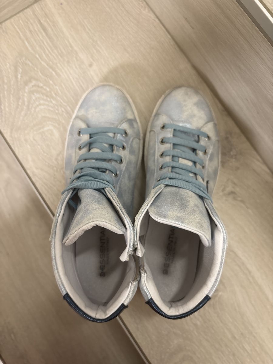 Scarpe da donna: Baskets cuir style golden goose – Usato da Develier venduto da Isarom 2
