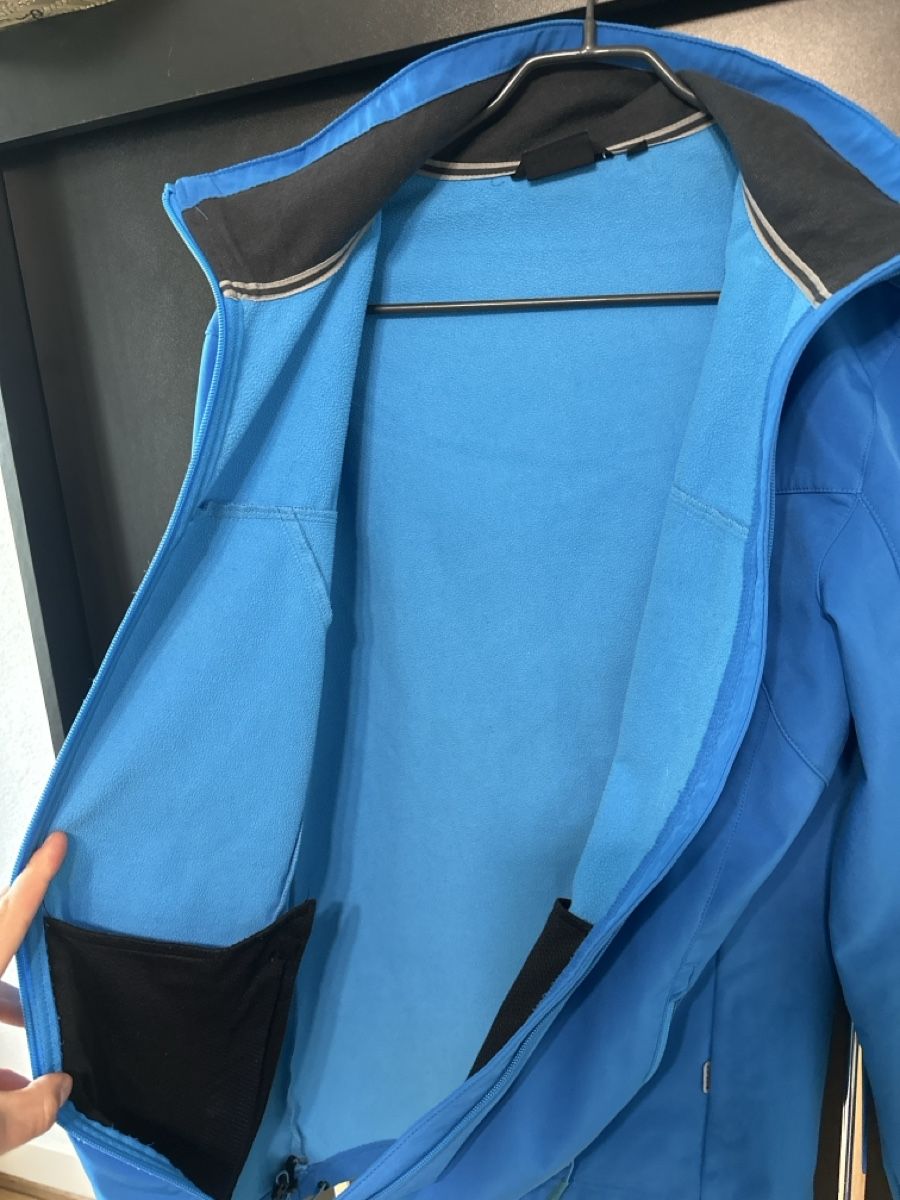 Giacche: Icepeak Softshelljacke  – Usato da Bern venduto da Daniil_shyn 1