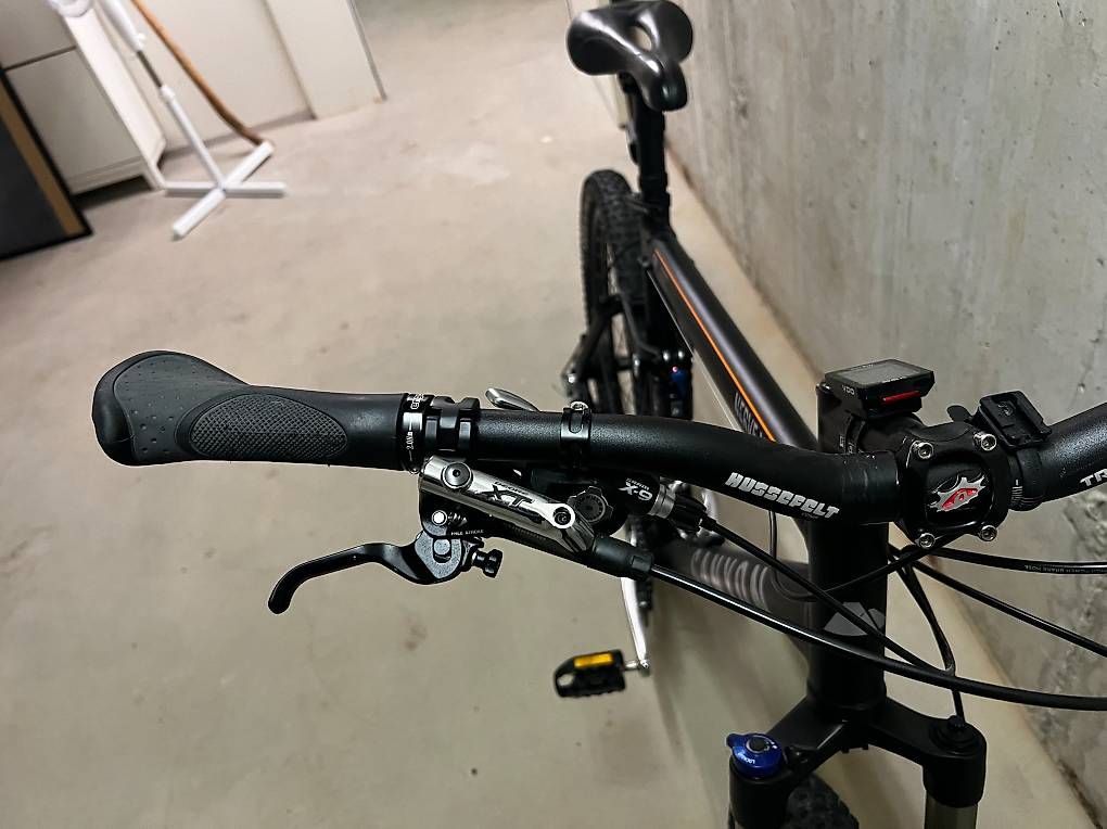 Canyon Biciclette: MTB Canyon Nerve XC F8 - Gr.L – Usato da Volketswil venduto da FrankSeiler 4