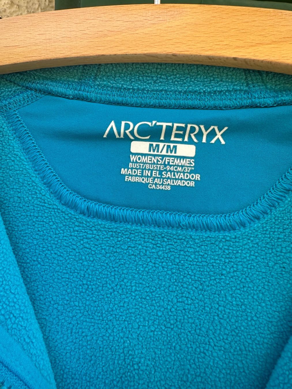Arcteryx Jacken: Arcteryx Kapuzenjacke Gr M/M – Gebraucht aus Luzern von gwand 1