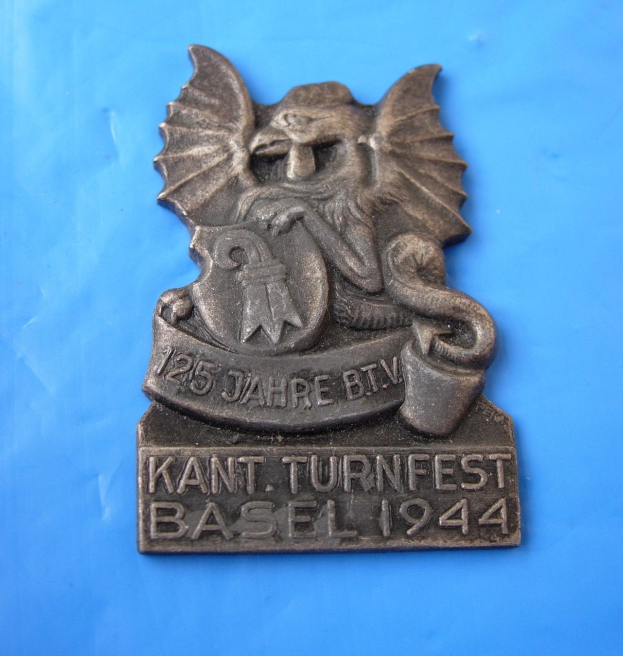 Medaglie: BASEL - 1944 -Kant. Turnfest . abzeichen – Usato da Basel venduto da Grbina64