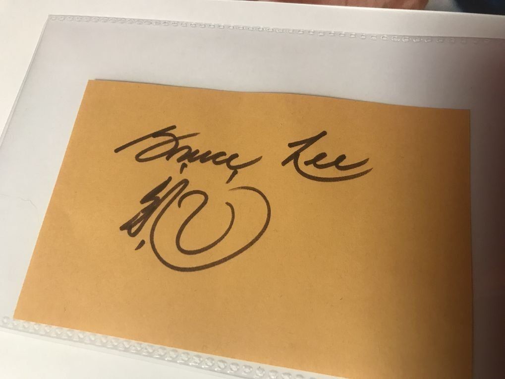 Autografi: BRUCE LEE HANDSIGNIERT UND EINGERAHMT MIT COA – Usato da Egg b. Zürich venduto da Dbunny 2