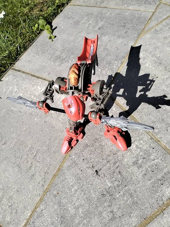 Kit di costruzioni: Lego Technics Bionicle Rahkshi rosso – Usato da Locarno venduto da gab_22kt 1