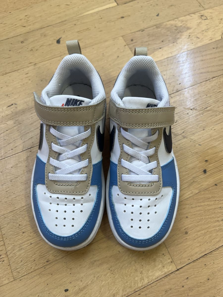 Nike Scarpe per ragazzi: NIKE Sneaker, Grösse 28 – Usato da Wangen b. Olten venduto da Molinker 1