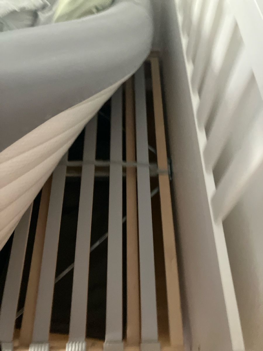 Ikea Letti: Bett 1.40 IKEA Hemnes – Usato da Luzern venduto da ssc_2nzw 2