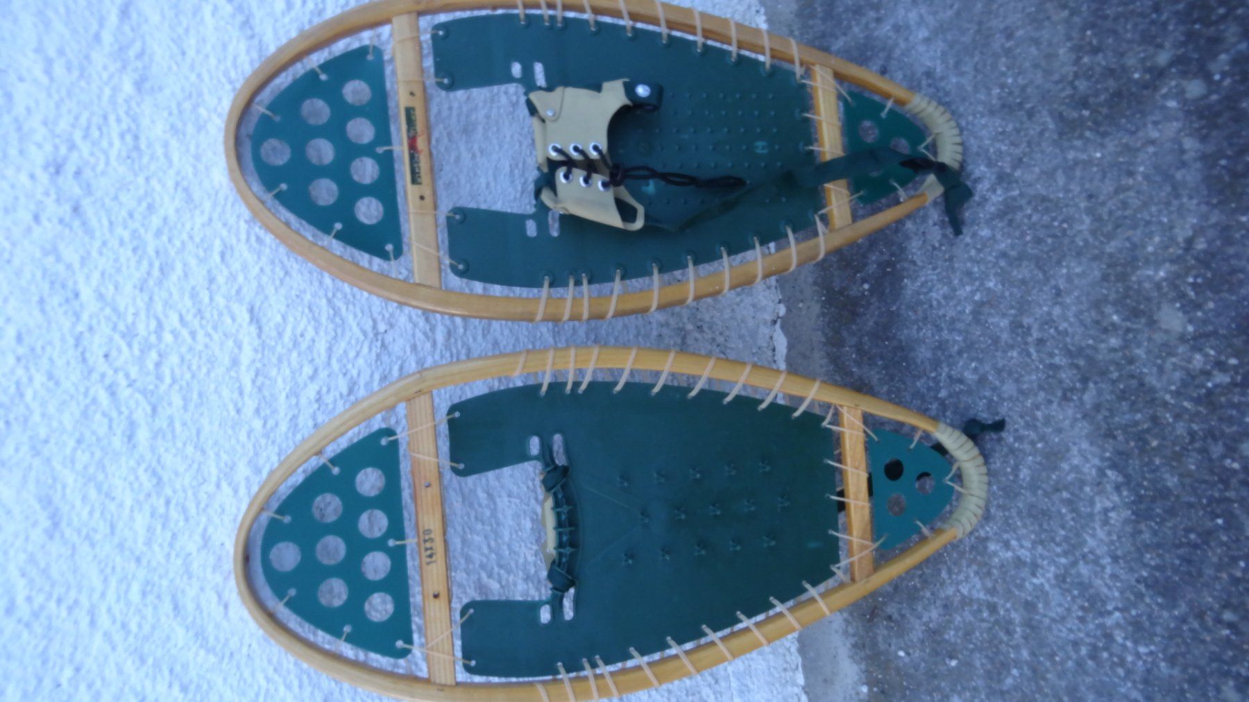 Skis: Raquettes à neige Winter Hiker – Gebraucht aus Rebeuvelier von falcon58 2