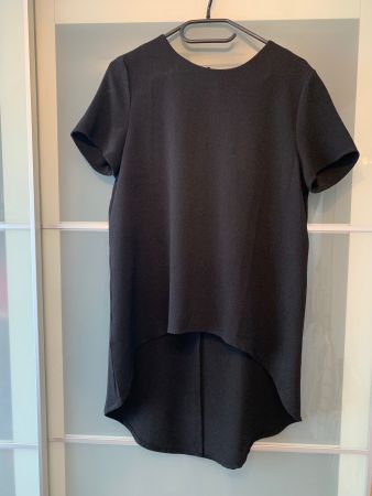 Neues elegantes Oberteil Farbe Schwarz, Grösse M
