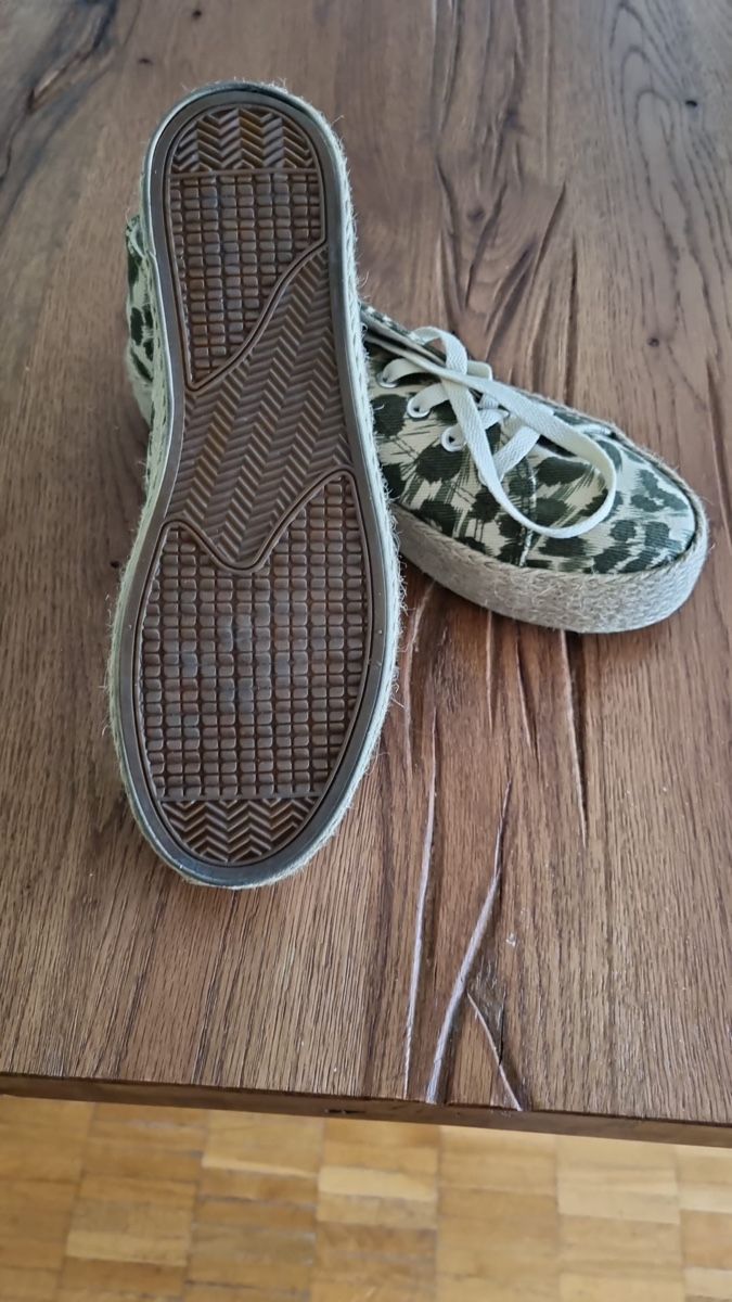 Scarpe da uomo: Turnschuhe Größe 40 – Usato da Adliswil venduto da rossoelmare