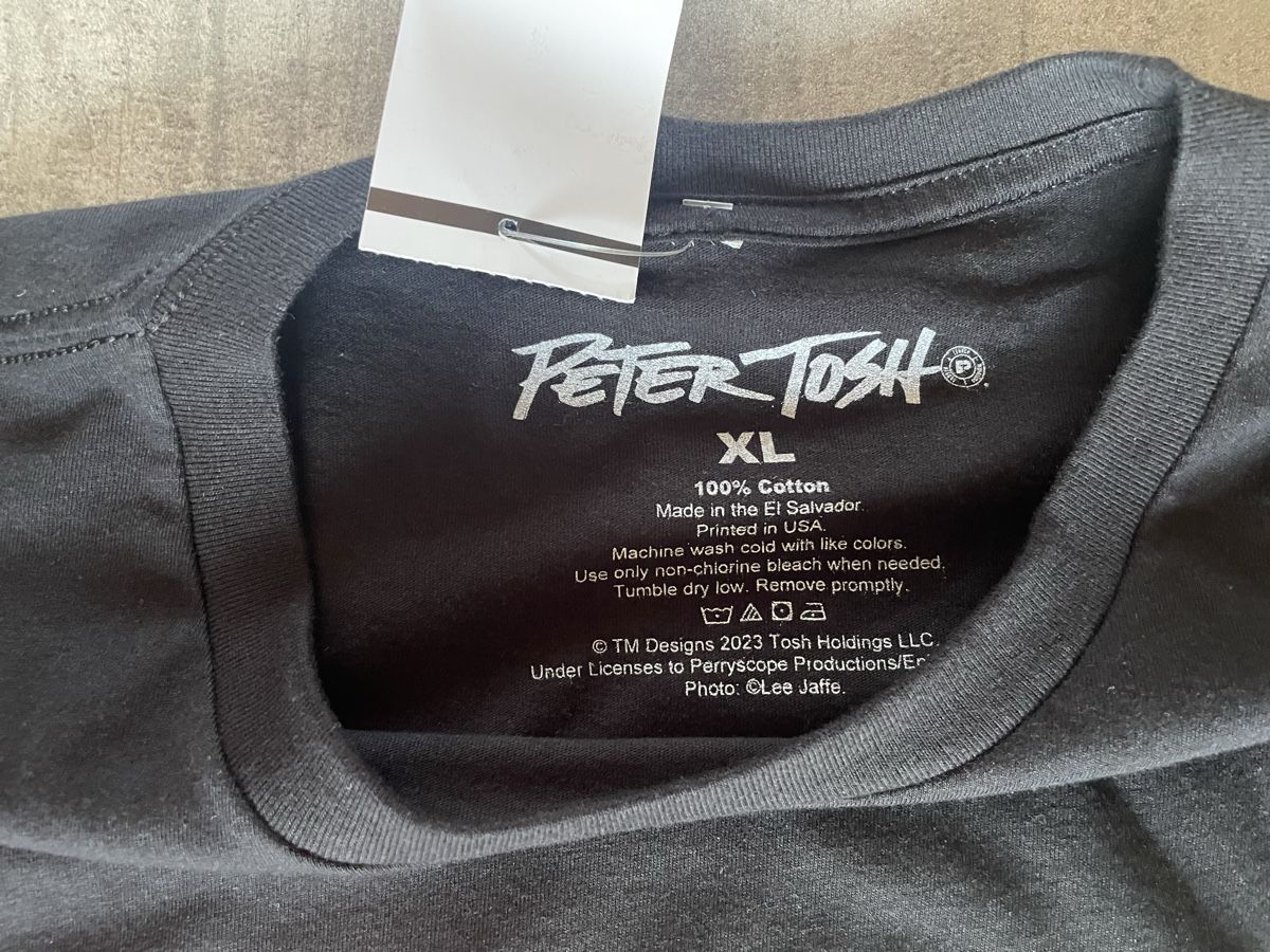 T-Shirts: T-Shirt édition limitée Peter Tosh – Neu und originalverpackt aus Fully von thg_dcv9 1
