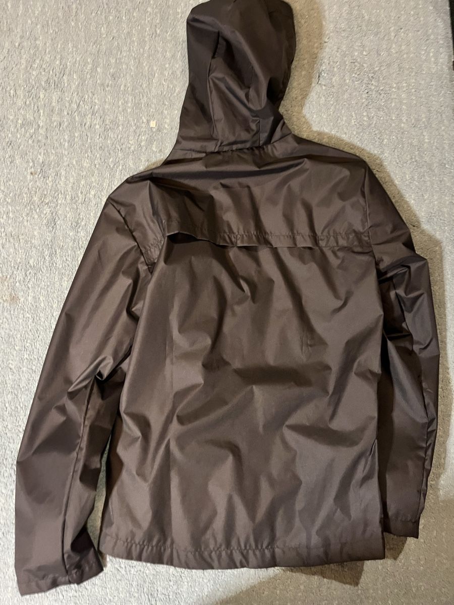 Decathlon Giacche: Schwarze Kipsta wasserdichte Regenjacke – Nuovo (secondo la descrizione) da Sachseln venduto da suruam01 5