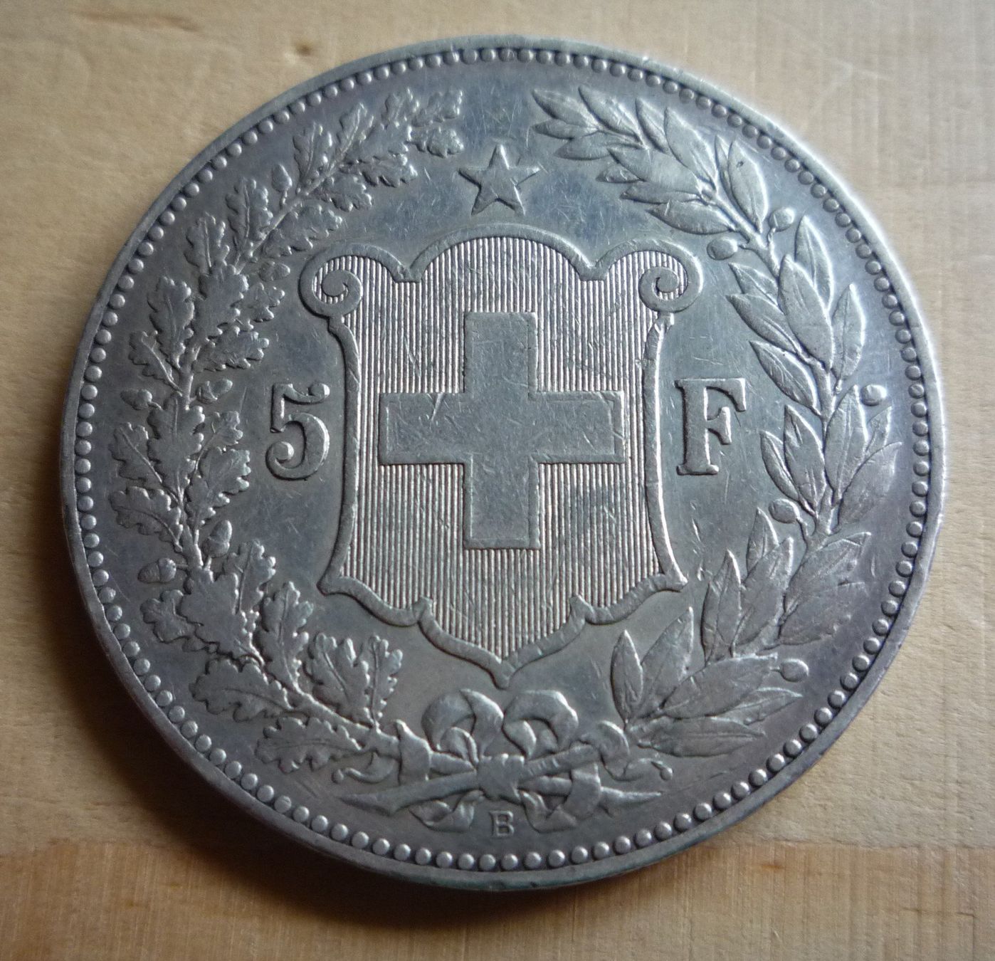 Tutti le monete: 5 Franken 1889, vz, Kat. 400.-- – Usato da Rieden SG venduto da Sammelfreund