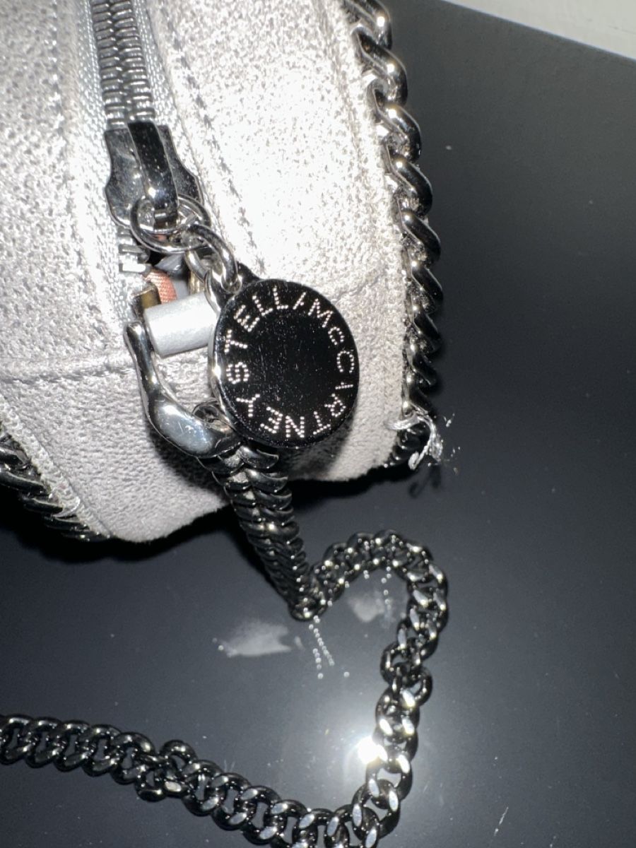 Stella McCartney Taschen für Damen: Umhaengetasche Stella McCartney grau – Gebraucht aus Zürich von shoppingmandy 2