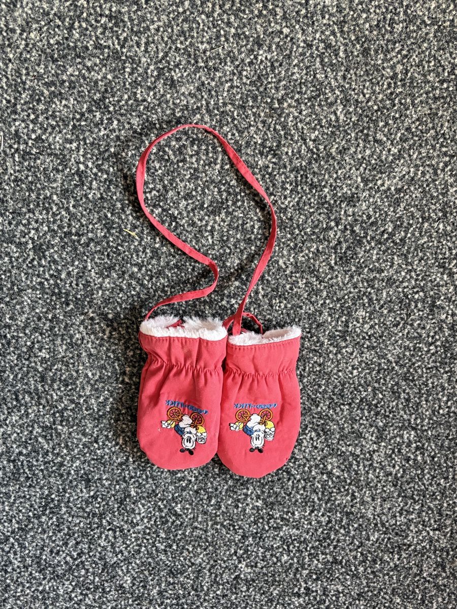 Guanti: Fäustlinge Kinder Disney – Usato da Sumiswald venduto da Rentus7
