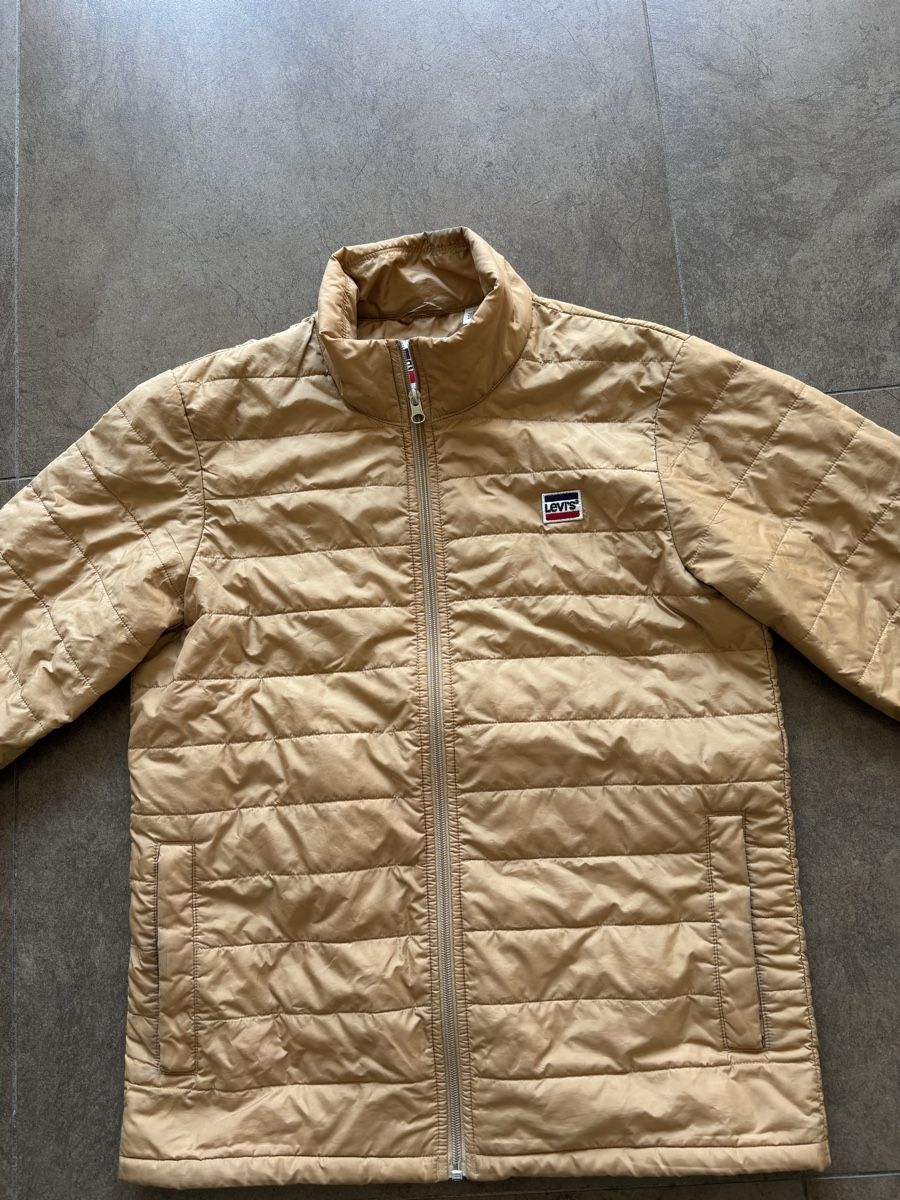Levi's Giacche: Doudoune levi’s – Usato da Corpataux venduto da seniz 1