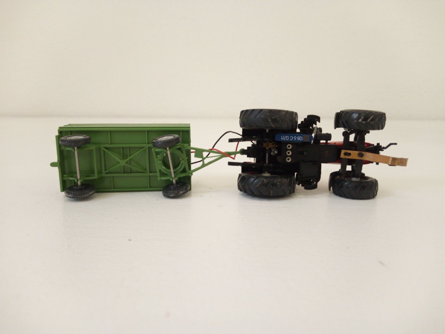 Voitures modèles: Faller Car System Traktor mit Anhänger – D'occasion à Arlesheim par Miniaturparadies 2