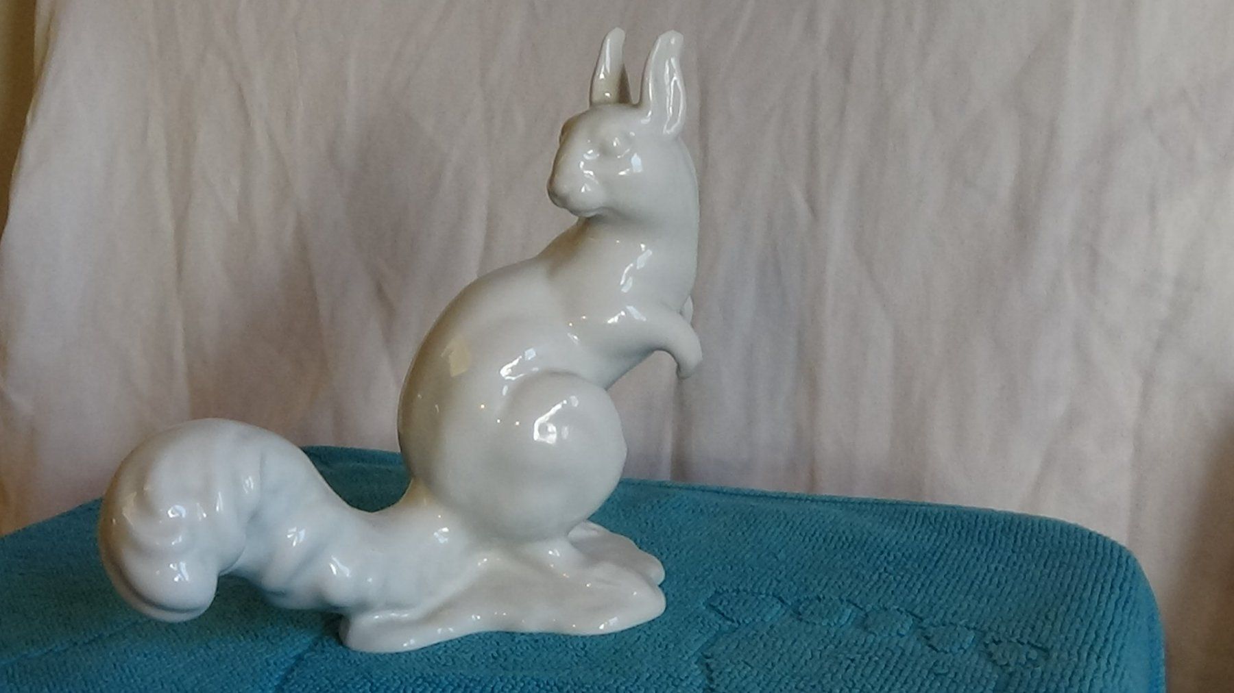 Figuren: Langenthaler Porzellanfigur Eichhörnchen – Gebraucht aus Wiedlisbach von Bobesch10 3