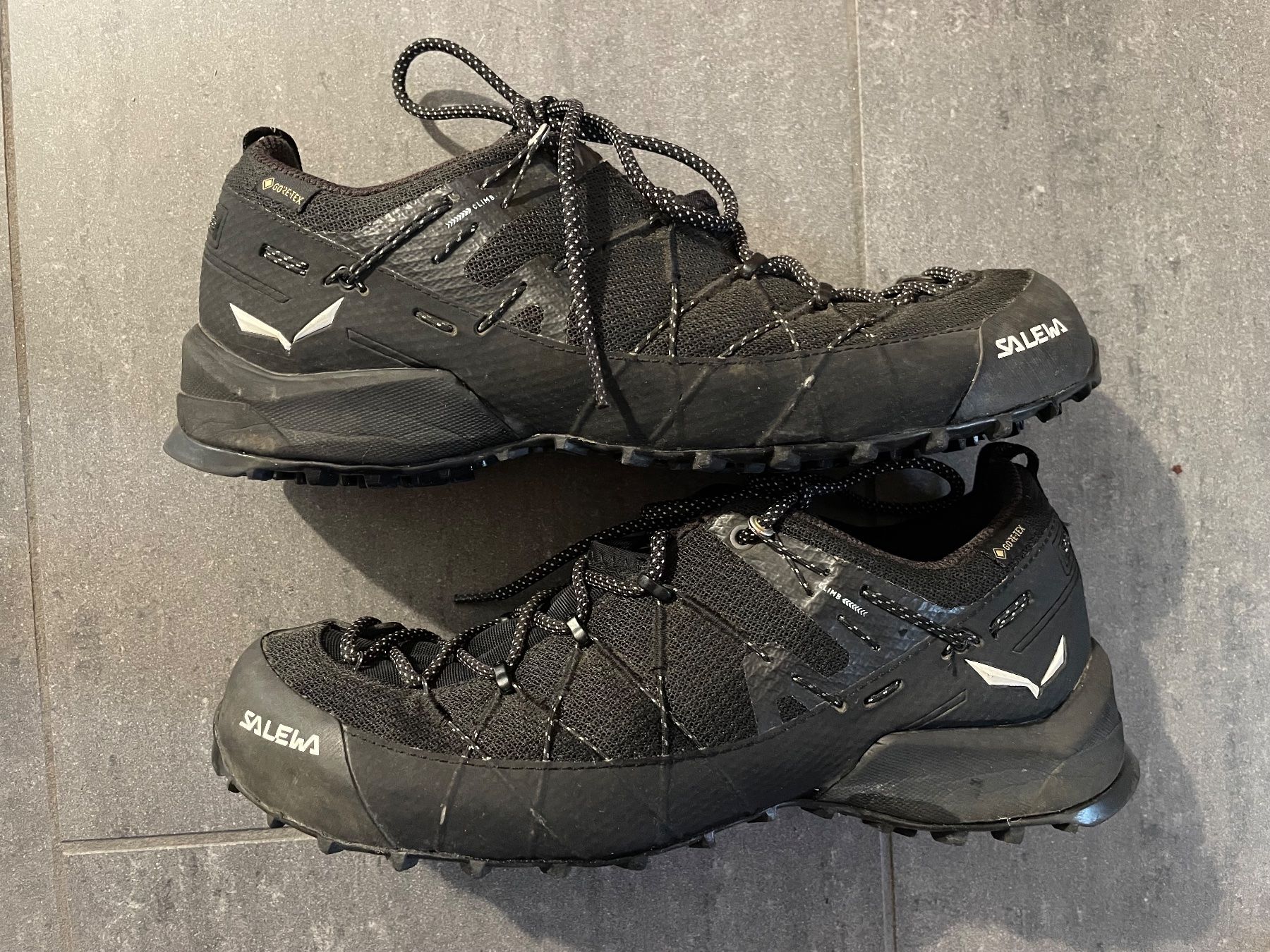 Salewa Chaussures femmes: Salewa Wildfire 2 GTX Black 40 1/2 – D'occasion à Solothurn par isa_8zvm 1