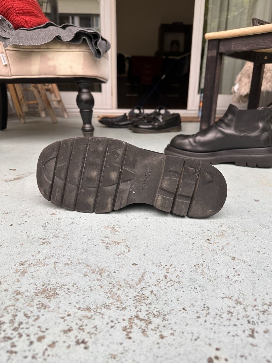 Scarpe da uomo: Bottega Veneta Lug boots – Usato da Dättwil AG venduto da seung.kuk 4