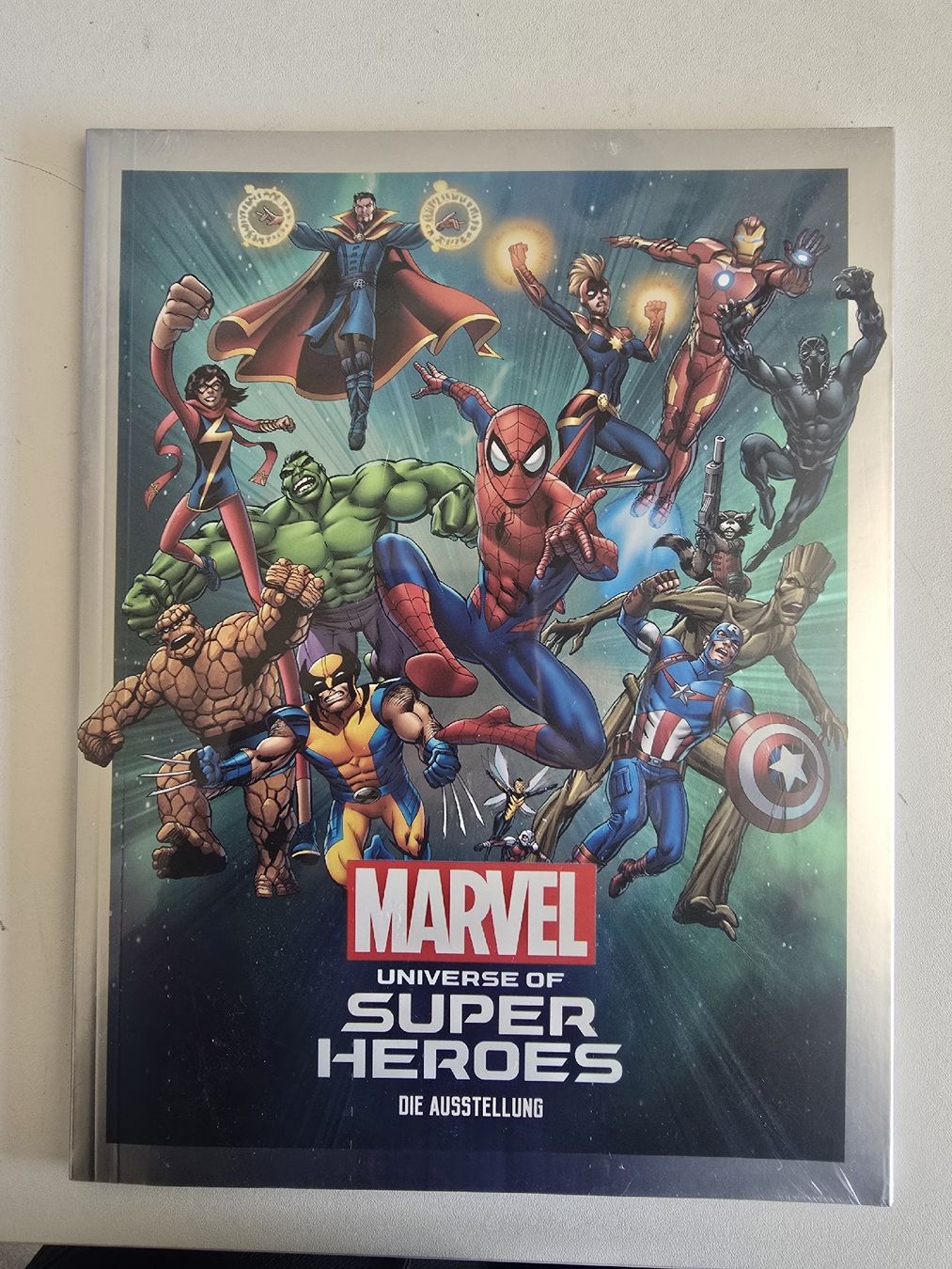 Riviste & Magazine: Marvel Ausstellung, Magazin – Nuovo e nell'imballaggio originale da Pfäffikon SZ venduto da gmw_8nk9