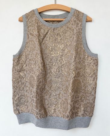 Zara Woman Oberteil mit GoldMuster Grösse L guter Zustand