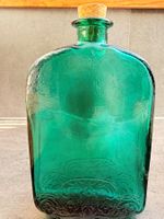 Bouteille en verre recycler avec bouchon en liège bon état