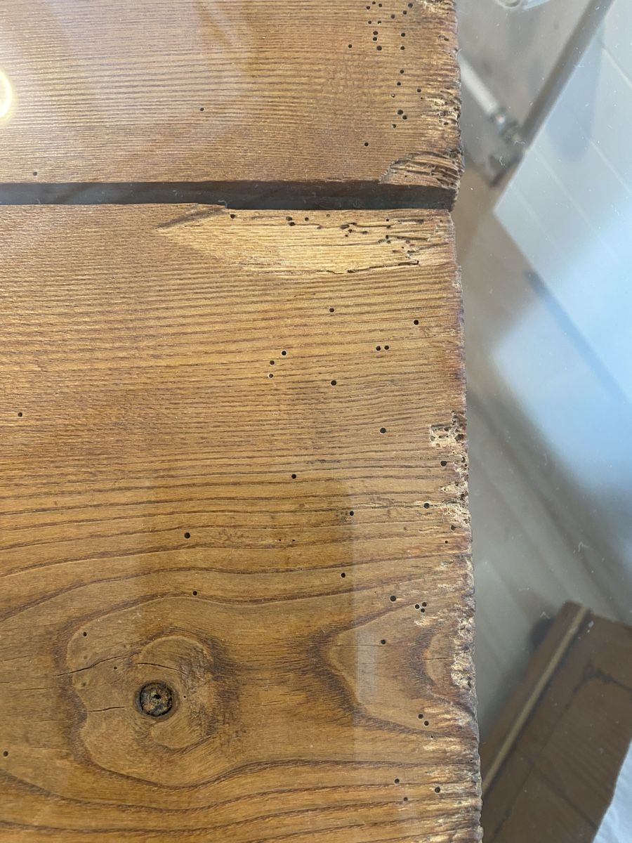 Scrivanie: Rustikaler Holztisch mit Glasplatte, Handgefertigt! – Nuovo e nell'imballaggio originale da wichtrach venduto da elvena 7