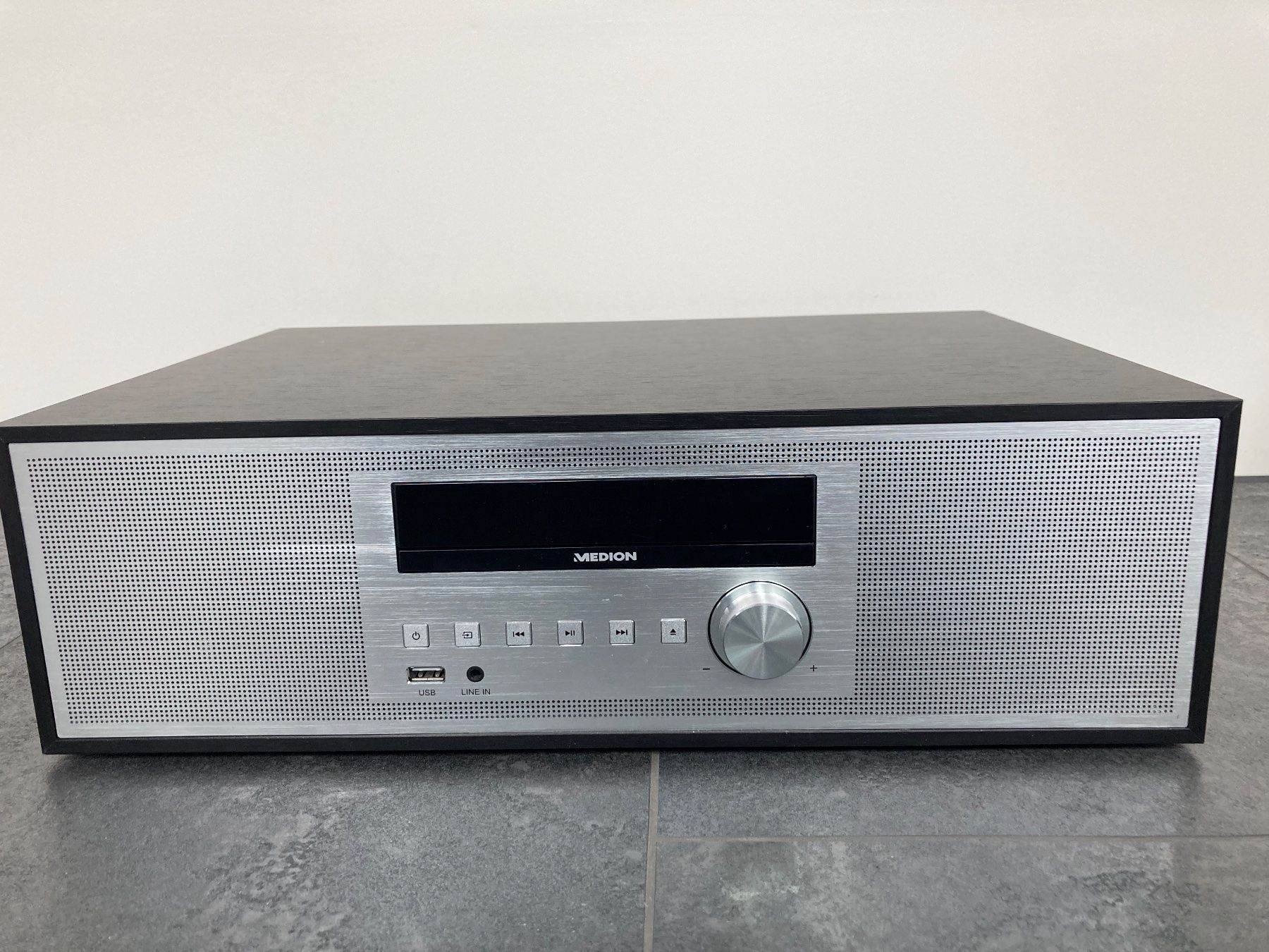 Medion Lettore multimediale & Streamer: Medion MD 43301 Kompaktanlage – Usato da Pratteln venduto da Miki_