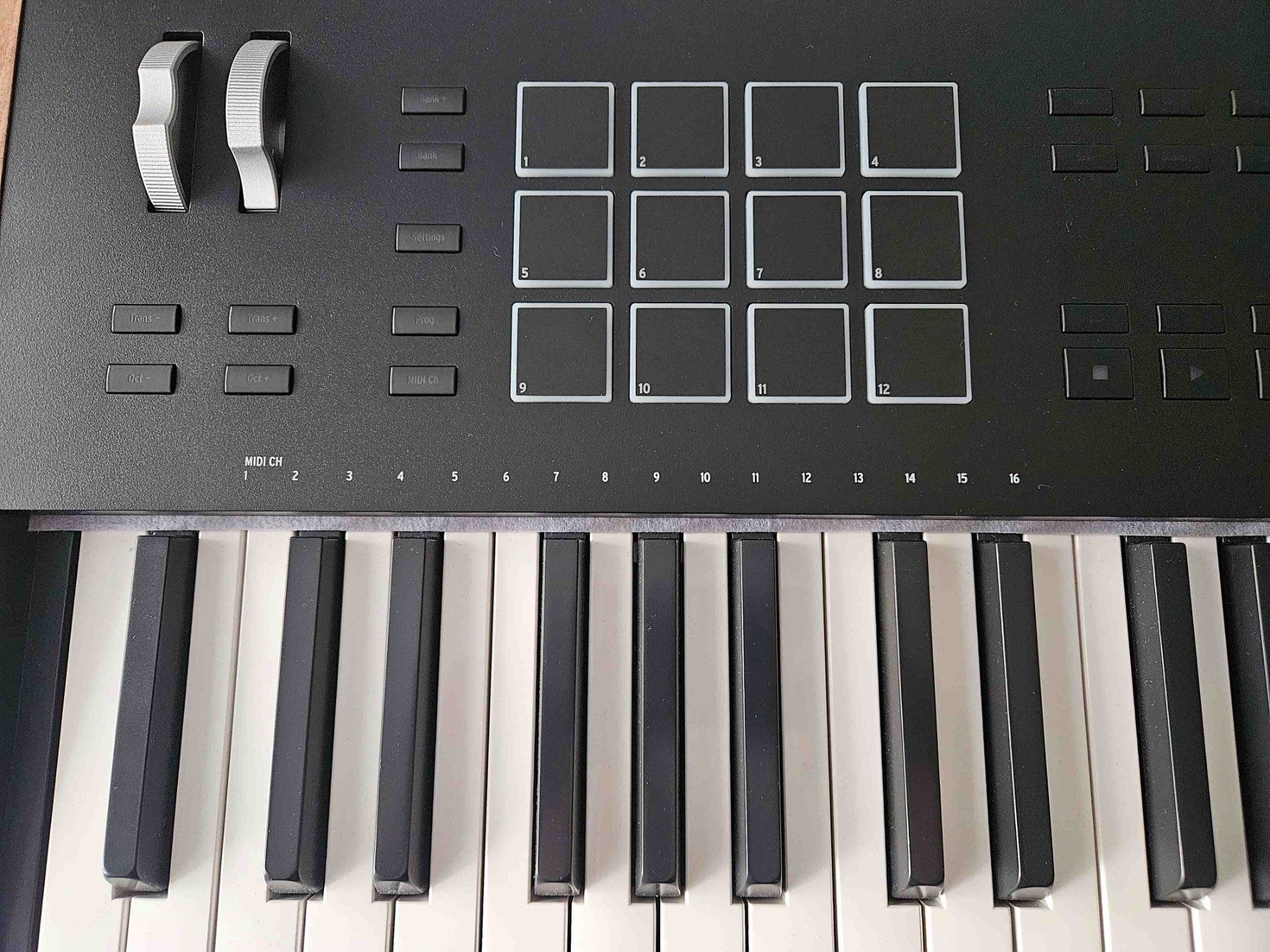 Arturia Strumenti musicali: Arturia KeyLab 88 MK 3 – Usato da Bern venduto da telephon55 1