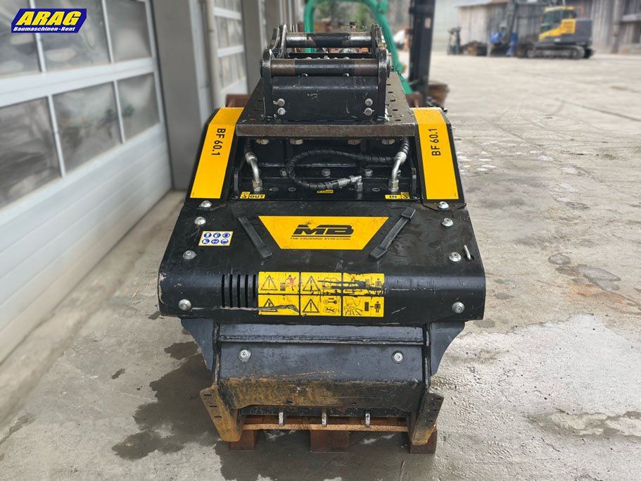 Tutte le macchine: MB Crusher BF 60.1 Backenbrecherlöffel – Usato da Hasle LU venduto da Arag08 1