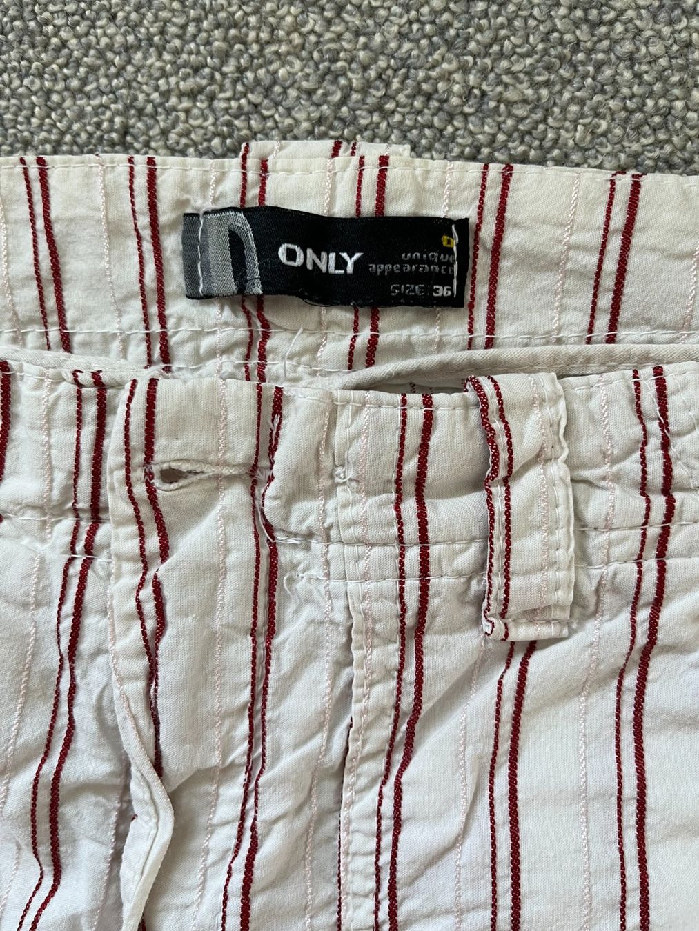 Only Pantaloni: ONLY Sommerhose Gr 36 – Usato da Kleindöttingen venduto da nev_tn7c 1
