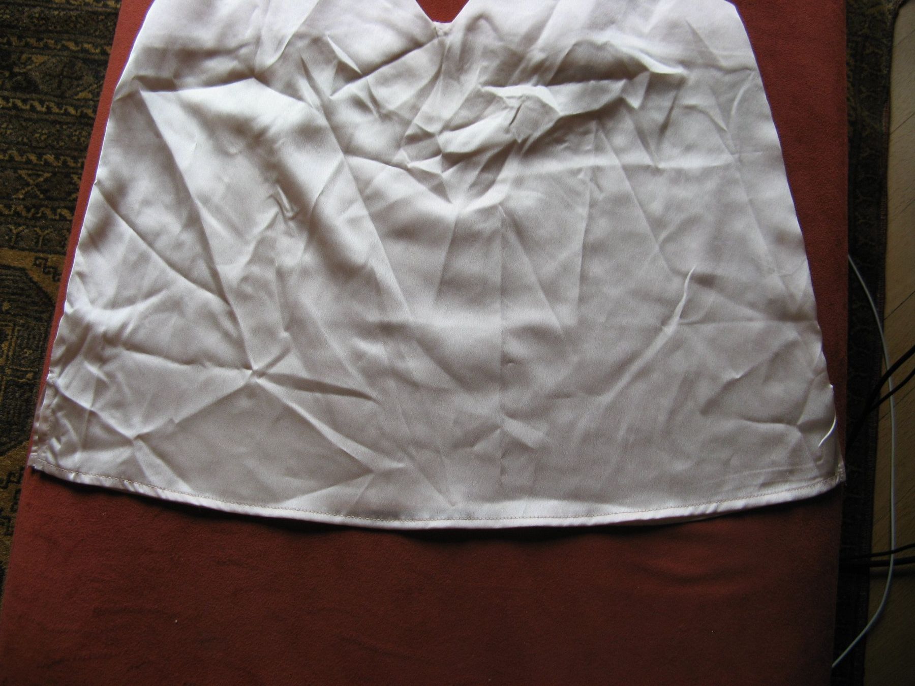 T-shirt: Shirt Gr. 38 oder Negligee von Showpo – Usato da Zürich venduto da apil 2