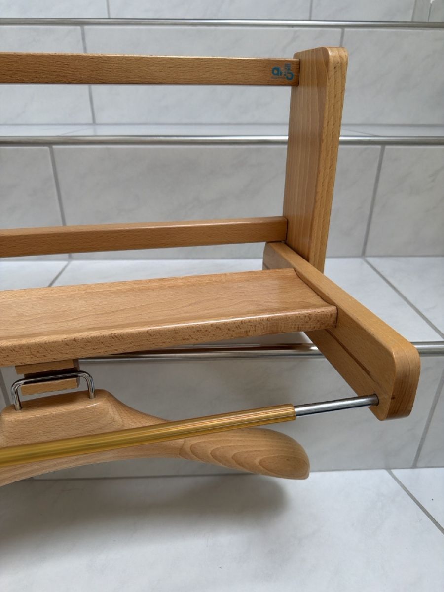 Guardaroba: Stummer Diener , Wandbefestigung, Garderobe. – Usato da Biberist venduto da Momo33 1