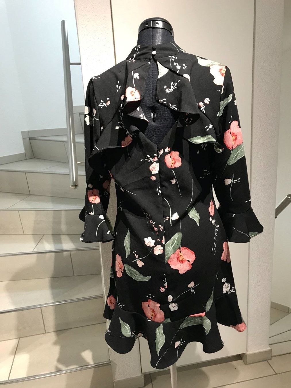 Vestiti: Kleid Grösse M von Minkpink – Usato da Wagenhausen venduto da vintagesecondhand 1