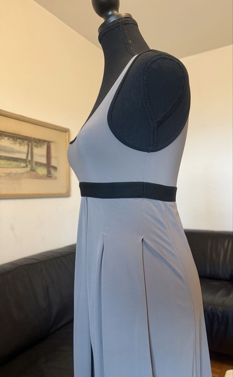 High Kleider: Robe longue HIGH - taille S – Gebraucht aus Neuchâtel von ass_gdc7 3