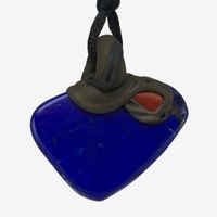 Lapislazuli Steinanhänger mit rotem Jaspis
