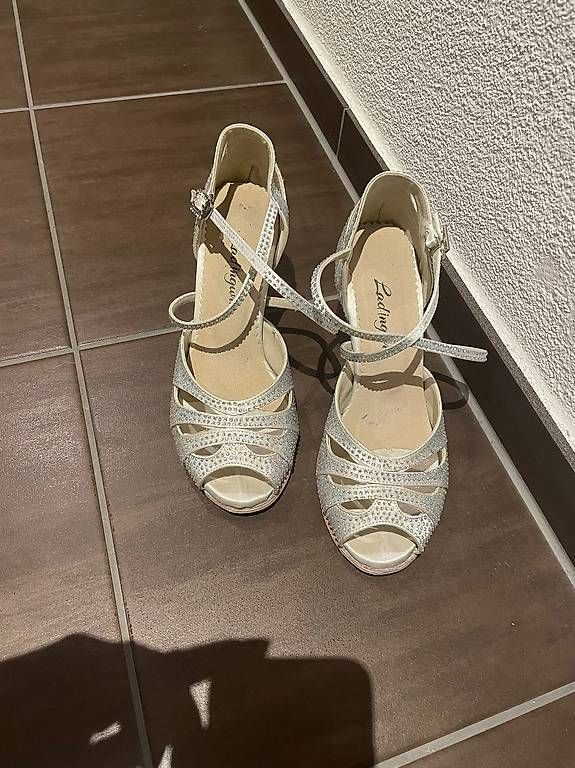 Damenschuhe: Schuhe Hochzeitsschuhe Brautschuhe – Gebraucht aus Sursee von pih_88 2