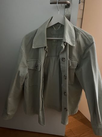 Jeansjacke grün Grösse S von Pull and bear