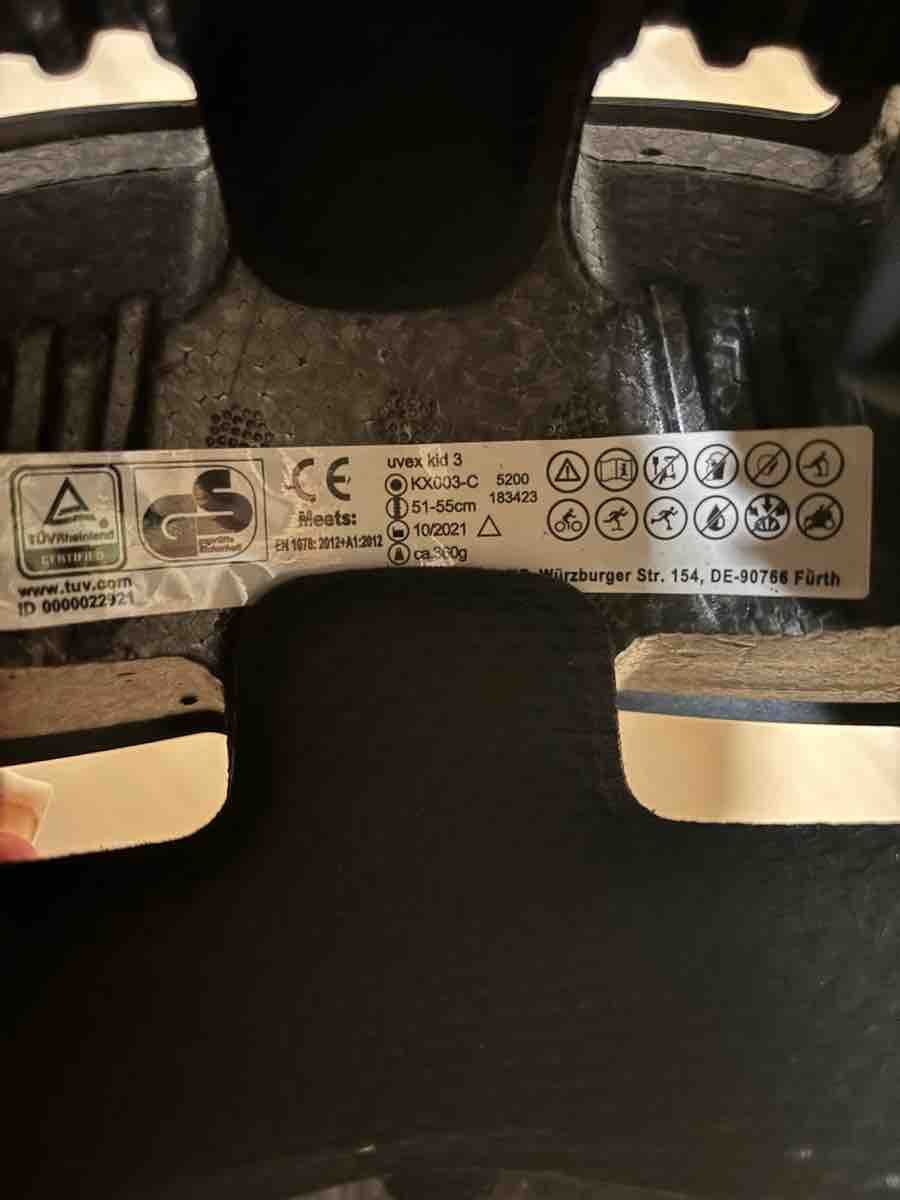 Casques: Uvex Kinderhelm – D'occasion à Berikon par Nat.kal 1