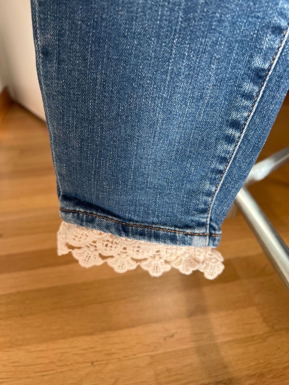 Mavi Jeans: Süsse Mavi Jeans 26 – Gebraucht aus Maienfeld von 8796 3
