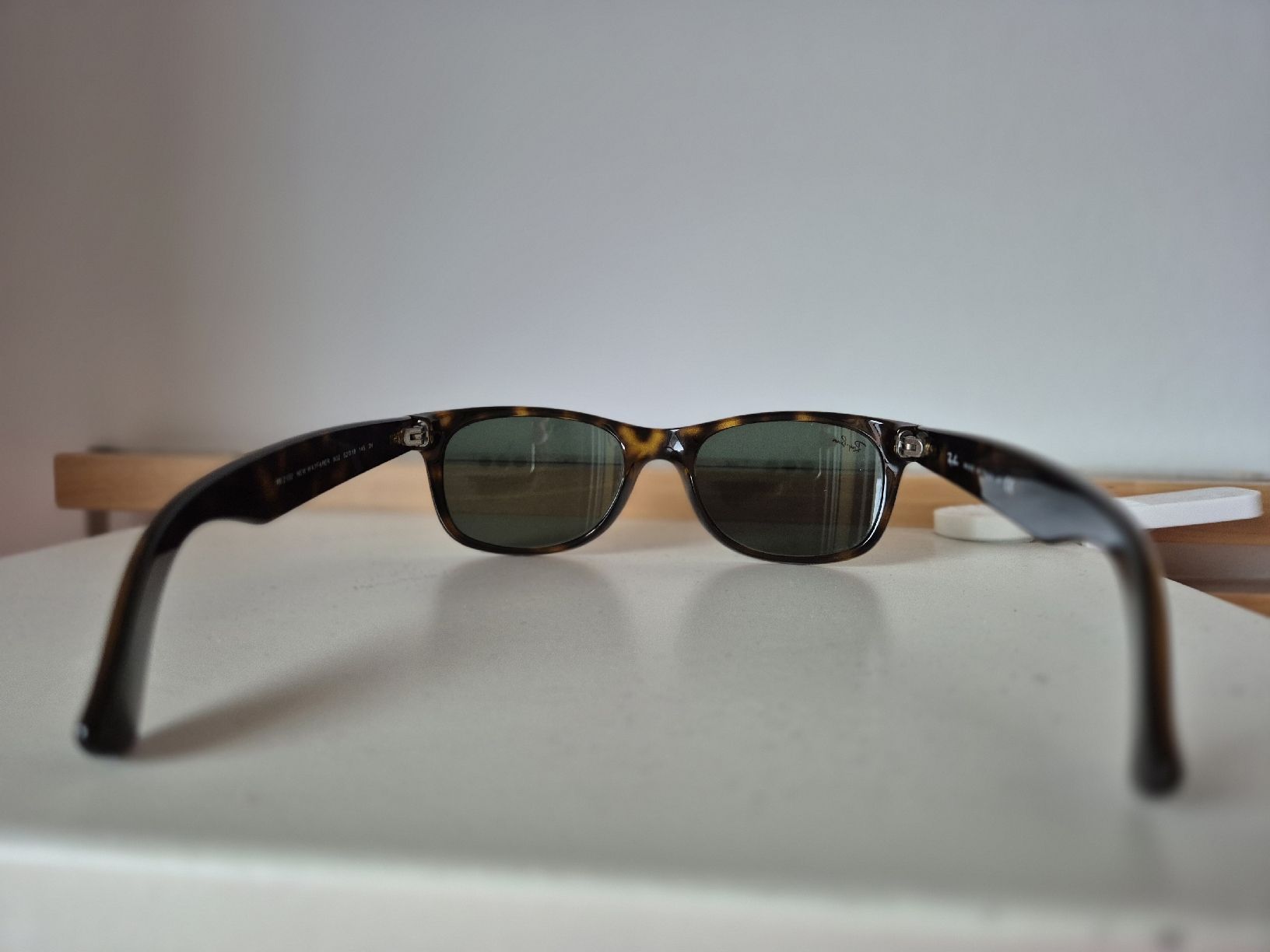 Ray-Ban Occhiali & Lenti: Lunette de soleil RayBan – Usato da Perroy venduto da cec_q6w9 2