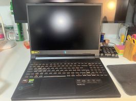 Acer Nitro V16 Top Zustand- Preis verhandelbar
