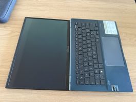 ASUS Zenbook 14 OLED (UX3402VA) – 16 Go RAM / 512 Go SSD 