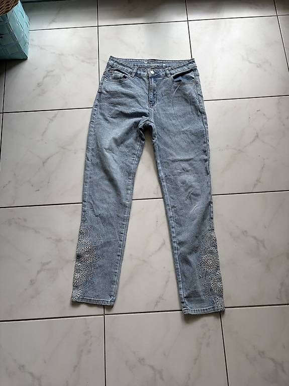 Jeans: Chicorée Premium Jeans  – Gebraucht aus Fahrwangen von ste_v7sm 1