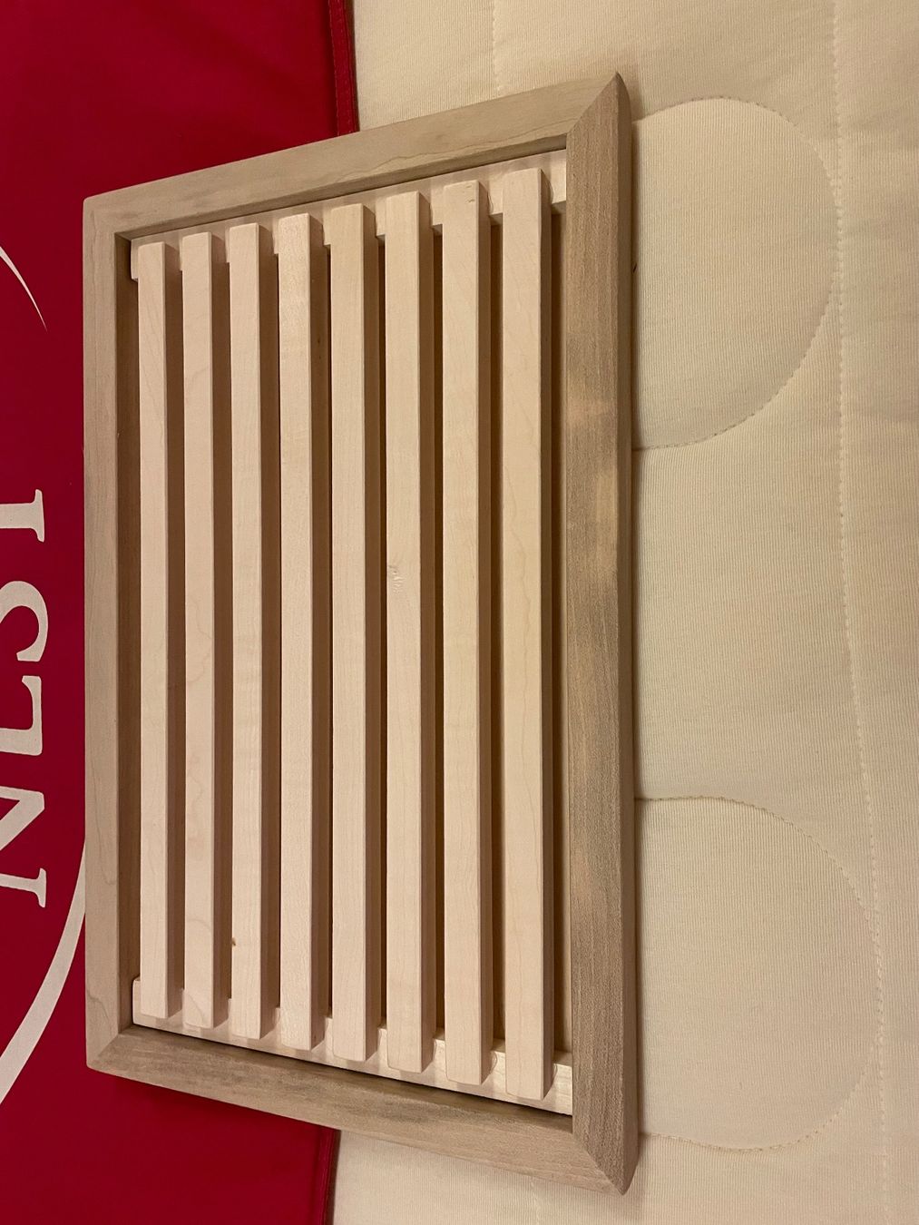 Articoli in legno: Brotschneidebrett , Schneidebrett , Zopfschneidebrett , – Nuovo e nell'imballaggio originale da Illnau venduto da HolzmanufakturIllnau