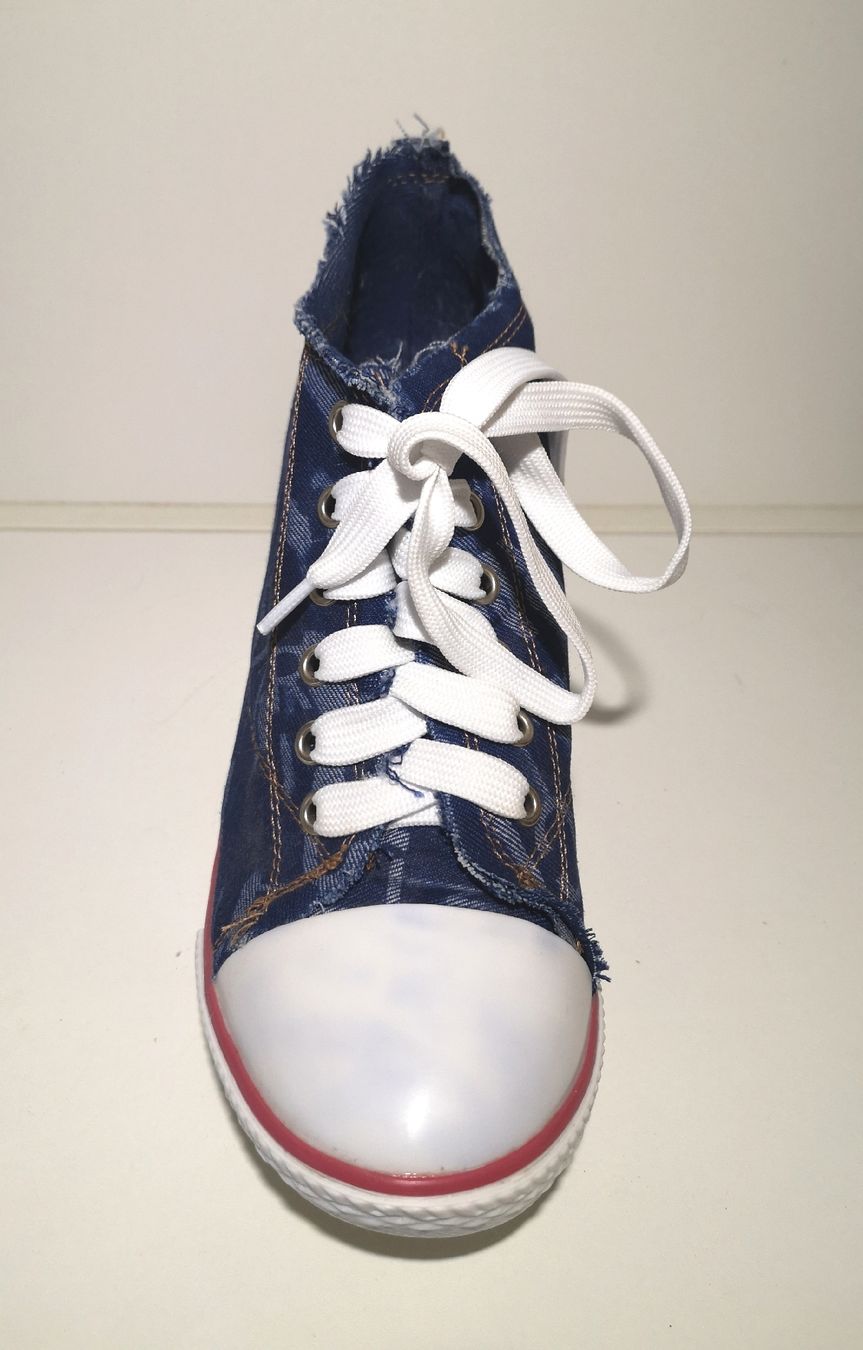 Scarpe da donna: Demin Turnschuhe Gr. 38 - Spendenaktion – Nuovo (secondo la descrizione) da Unterkulm venduto da Beljasch 3